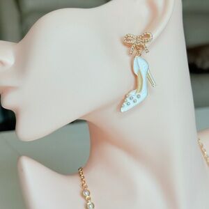 White Enamel High Heel Drop Earrings with Gold Bow